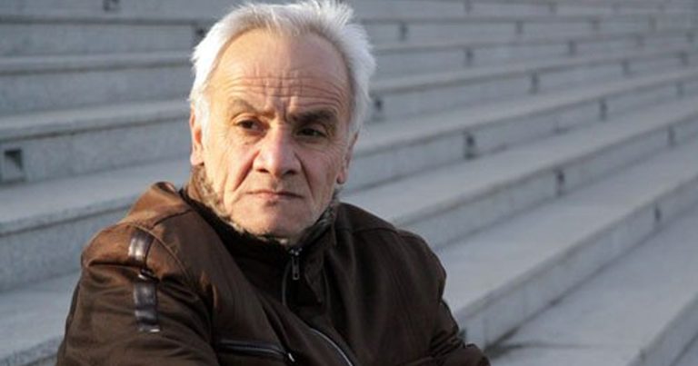 Aktyor:”Hərdən qadına göstərməlisən ki, mən varam sən kimsən?”