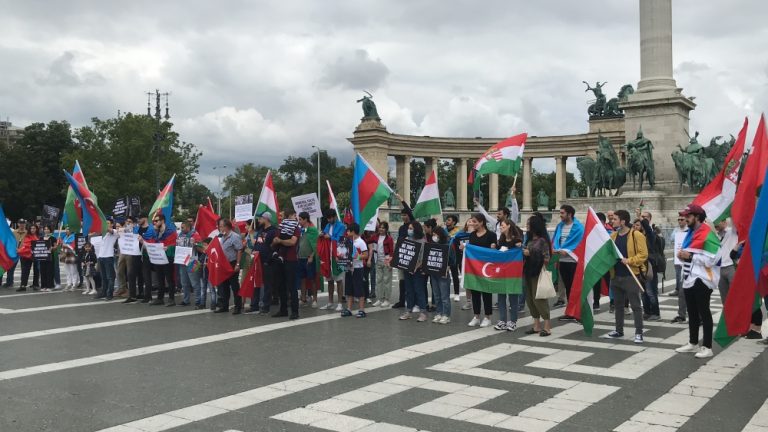 “Erməni təcavüzünə möhkəm sipər…”