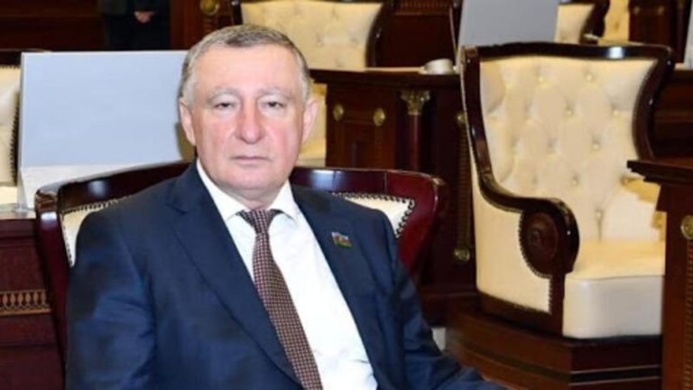 Deputat Məşhur Məmmədova ağır itki üz verdi