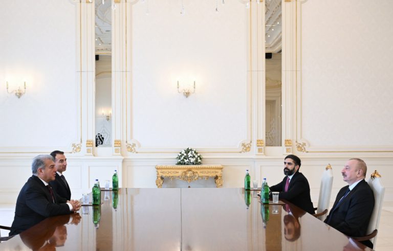 İlham ƏIiyev “Barselona” prezidentini qəbul etdi – FOTO