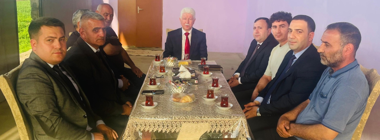 İcra başçısı aprel şəhidinin ailəsini ziyarət etdi – FOTO