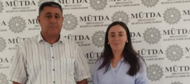 Biləsuvarlı ata və qızından imtahanda yüksək nəticə – FOTO