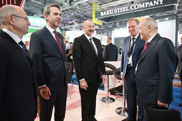 Biz yaşıl enerjiyə iddialıyıq