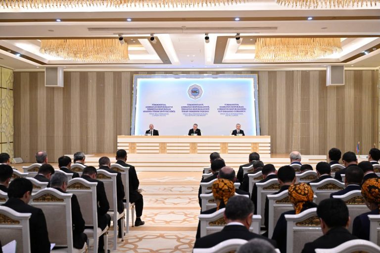 Qardaşlıqdan stratejik tərəfdaşlığa doğru
