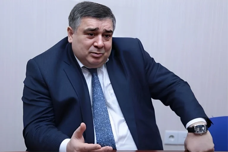 Şahin Şıxlinski təkadamlıq kameraya salınıb