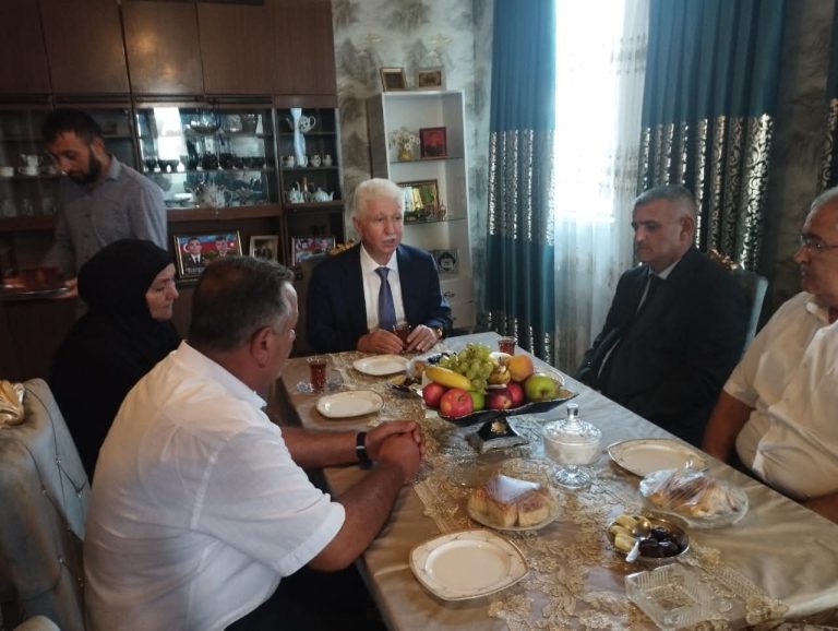 Rafiq Cəlilov Vətən müharibəsi şəhidinin ailəsini ziyarət etdi- FOTOLAR