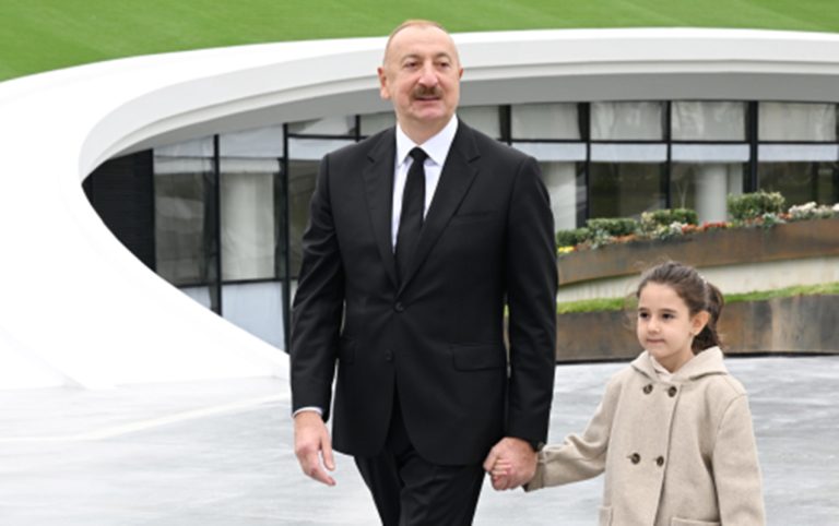 “Yaxşı babadır, onu çox sevdim…” – Prezidentlə görüşən Nilay
