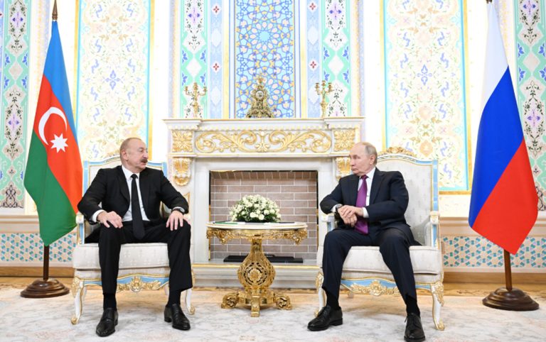 Əliyevlə Putin Düşənbədə təkbətək görüşdü – VİDEO