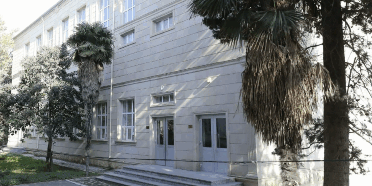 Bakıda bu məktəb söküləcək – Yenisi tikiləcək