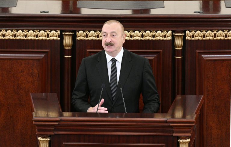 Elmlə iqtisadiyyatın uzlaşması  yüksək səviyyədə olmalıdır