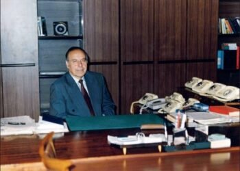 Siyasi meydanın lideri və cəmiyyətin aparıcı qüvvəsi