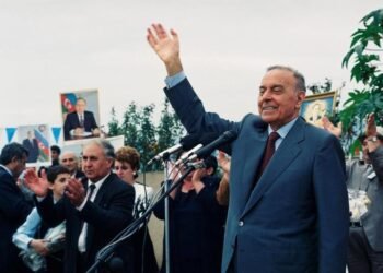 Ulu Öndər Heydər Əliyevin siyasi irsinə sədaqət