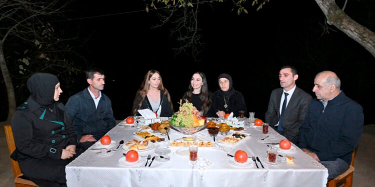 Prezidentin qızları Pəncəli Teymurovun evində – FOTOLAR