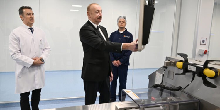 Prezident açılışda – FOTOLAR