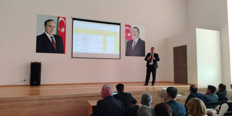 Cəlilabadda buraxılış imtahanlarının müzakirəsi keçirildi – FOTOLAR