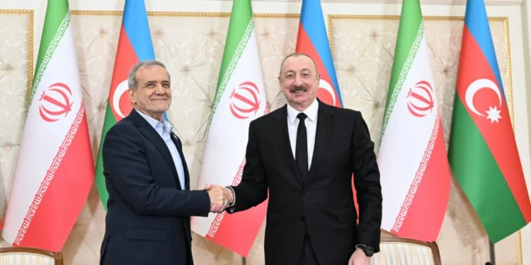 Məsud Pezeşkian Prezident İlham Əliyevə zəng edib