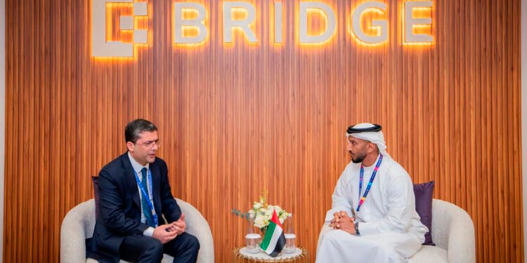 Əhməd İsmayılov BƏƏ-nin Milli Media Bürosunun və Media Şurasının sədri ilə görüşdü