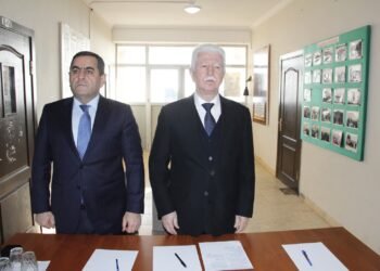 İcra başçısı Zəhmətabad sakinləri ilə görüşdü – FOTOLAR