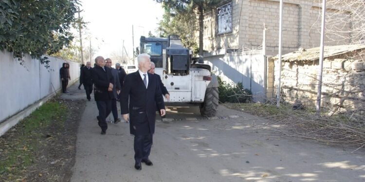 İcra başçısı Cəlilabad şəhərində abadlıq işlərinin gedişi ilə tanış oldu - FOTOLAR