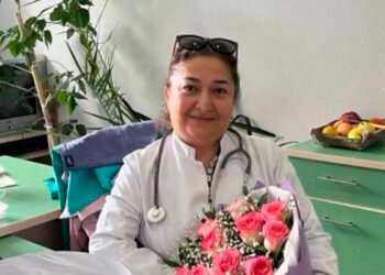 6 uşaq anasını həyata qaytaran həmin həkim – FOTO