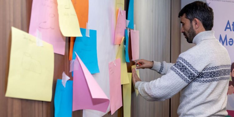 Azərbaycanda da "Atalar məktəbi" açıldı - FOTOLAR