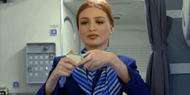 Aydan 1 ildən sonra işinə qayıtdı - VİDEO