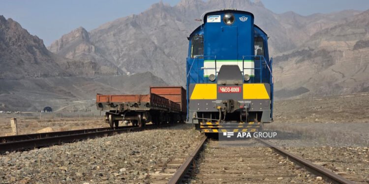 Naxçıvan dəmiryolunun Ermənistanla sərhədində tikintiyə başlanıldı - Fotolar-Video 