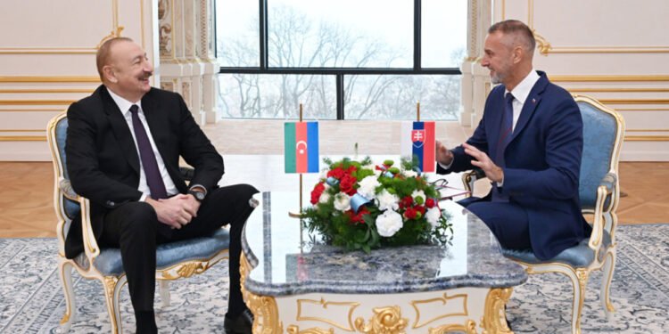 Prezident Slovakiya Milli Şurasının sədri ilə görüşdü - FOTOLAR