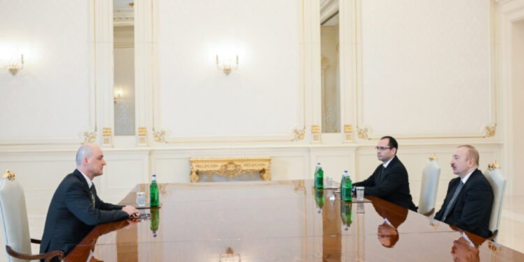 Prezident qəbul keçirdi - FOTOLAR