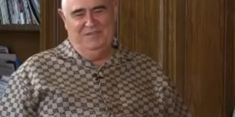 "İki həyat yoldaşım var, şah kimi yaşayırlar..." - VİDEO