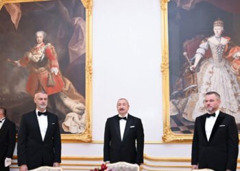 Bratislavada İlham Əliyevin şərəfinə rəsmi ziyafət verildi – FOTOLAR