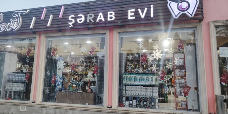 Masallıda şərab evi saxta alkoqollu içkilər satırmış - FOTOLAR