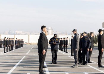 Daxili işlər naziri sıra baxışı keçirdi – VİDEO