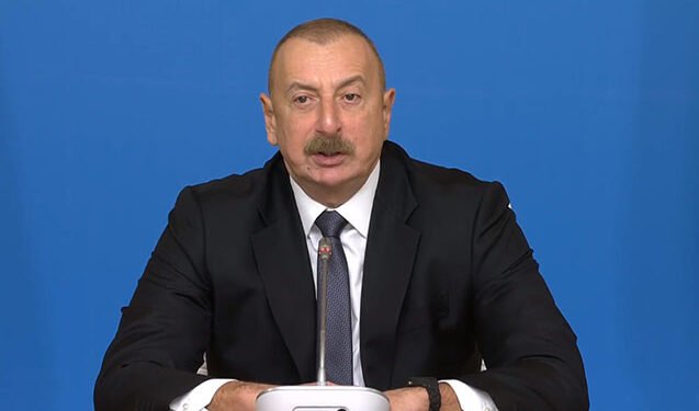 "Heç kimin qarşısında baş əyməmişik..." - Prezident