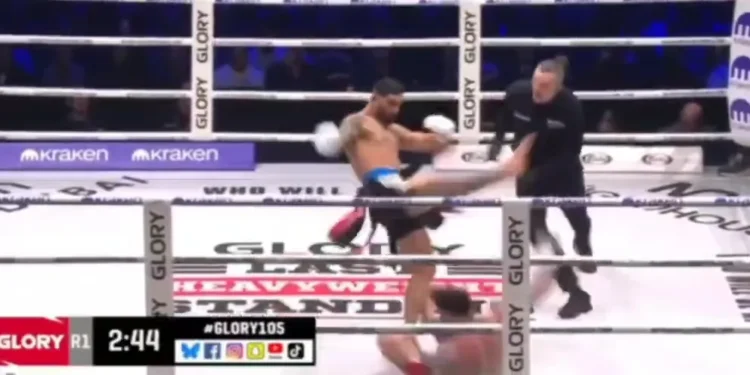 Bəhram Rəcəbzadə rəqibini 15 saniyəyə nokaut etdi - VİDEO