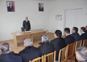 İcra başçısı daha bir kənddə vətəndaşlarla görüşdü - FOTOLAR