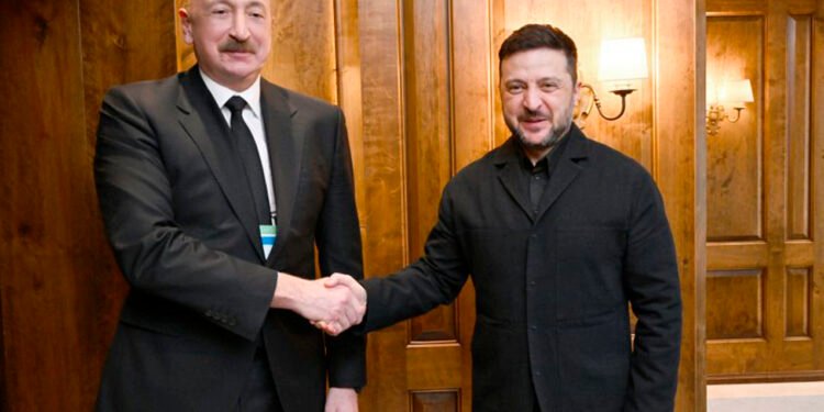 Prezident Almaniya səfərindən önəmli görüntülər