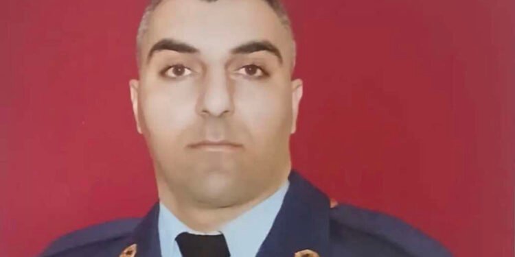 Hərbçilər qəzaya düşdü - Ölən və yaralanan var