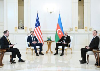 Prezidentin Venslə məhdud tərkibli görüşü oldu - FOTO