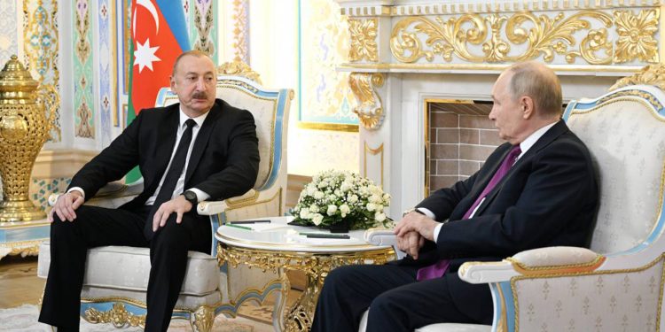 Putin İlham Əliyevə zəng etdi