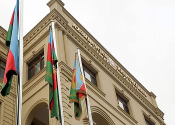 Bu məzunlar orduda birbaşa leytenant kimi xidmət edəcək