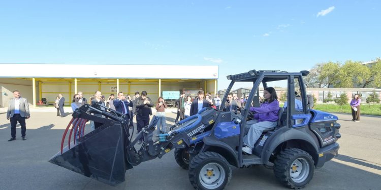 Cəlilabadda qadınlara yönəlik 8 yeni peşə ixtisası açılacaq