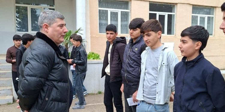 Cəlilabadda IX sinif şagirdləri üçün buraxılış imtahanı keçirildi - FOTOLAR