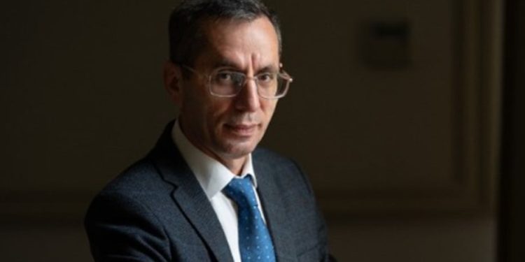 Poeziyamızın AĞ SƏSİ