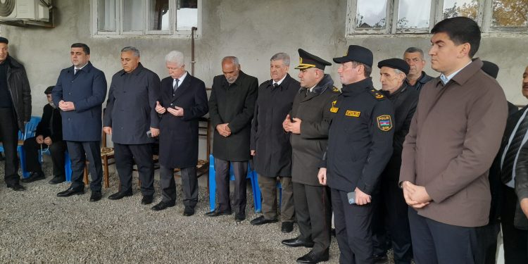 Şəhid atası oğlunun yanında dəfn edildi - FOTOLAR