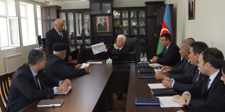 Rafiq Cəlilov vətəndaşları qəbul edib, müraciətlərini dinlədi - FOTOLAR