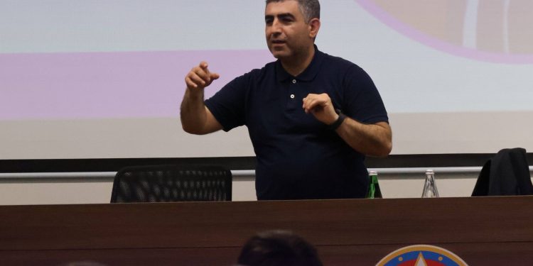 Cəlilabad Dövlət Peşə Təhsil Mərkəzində karyera yönümlü görüş keçirildi - FOTOLAR