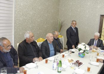 Rafiq Cəlilov bir qrup şəhid atası ilə görüşdü - FOTOLAR