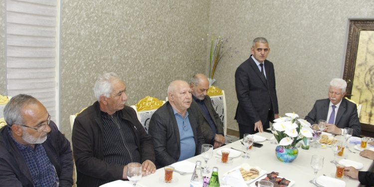 Rafiq Cəlilov bir qrup şəhid atası ilə görüşdü - FOTOLAR