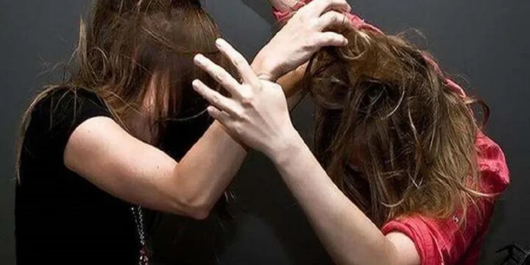 Cəlilabadda qadın "qazpulu"na görə anasının qulaqlarını cırdı